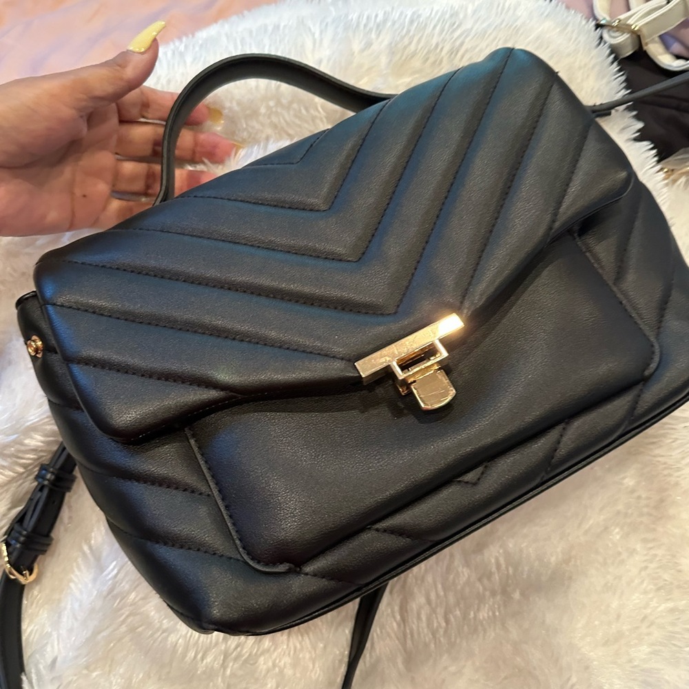 Black purse